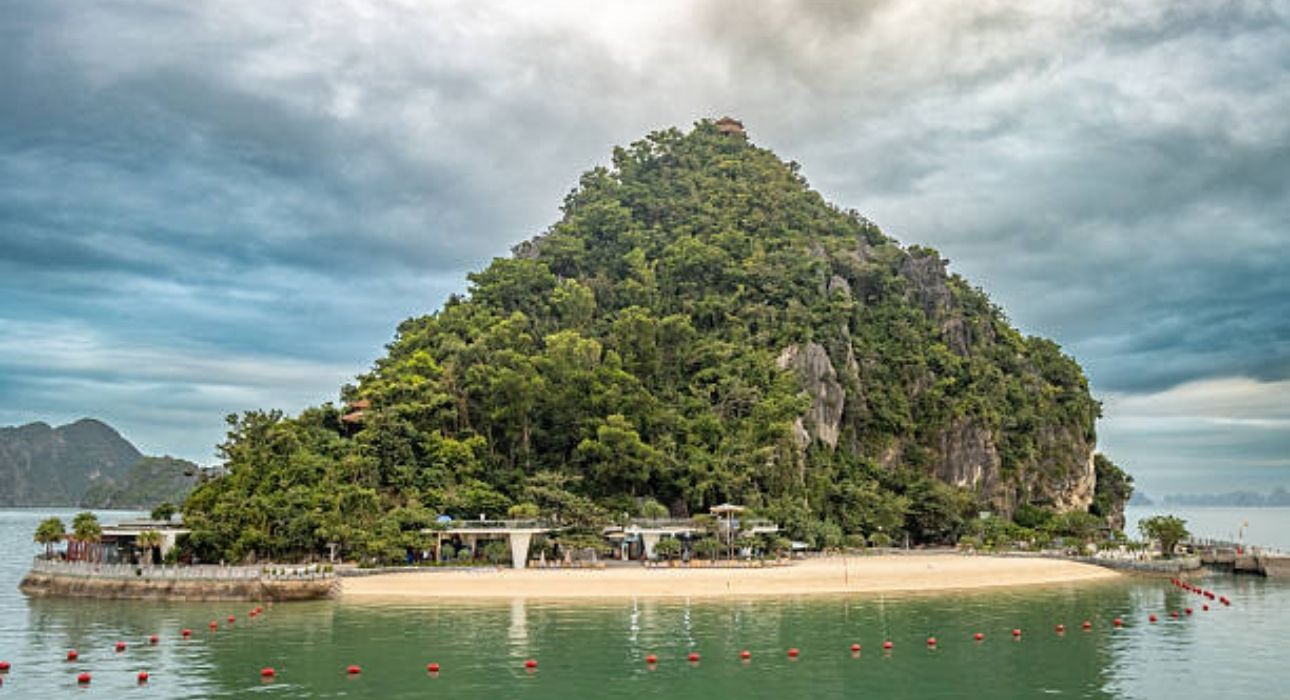Captivating Vietnam with Phu Quoc Island