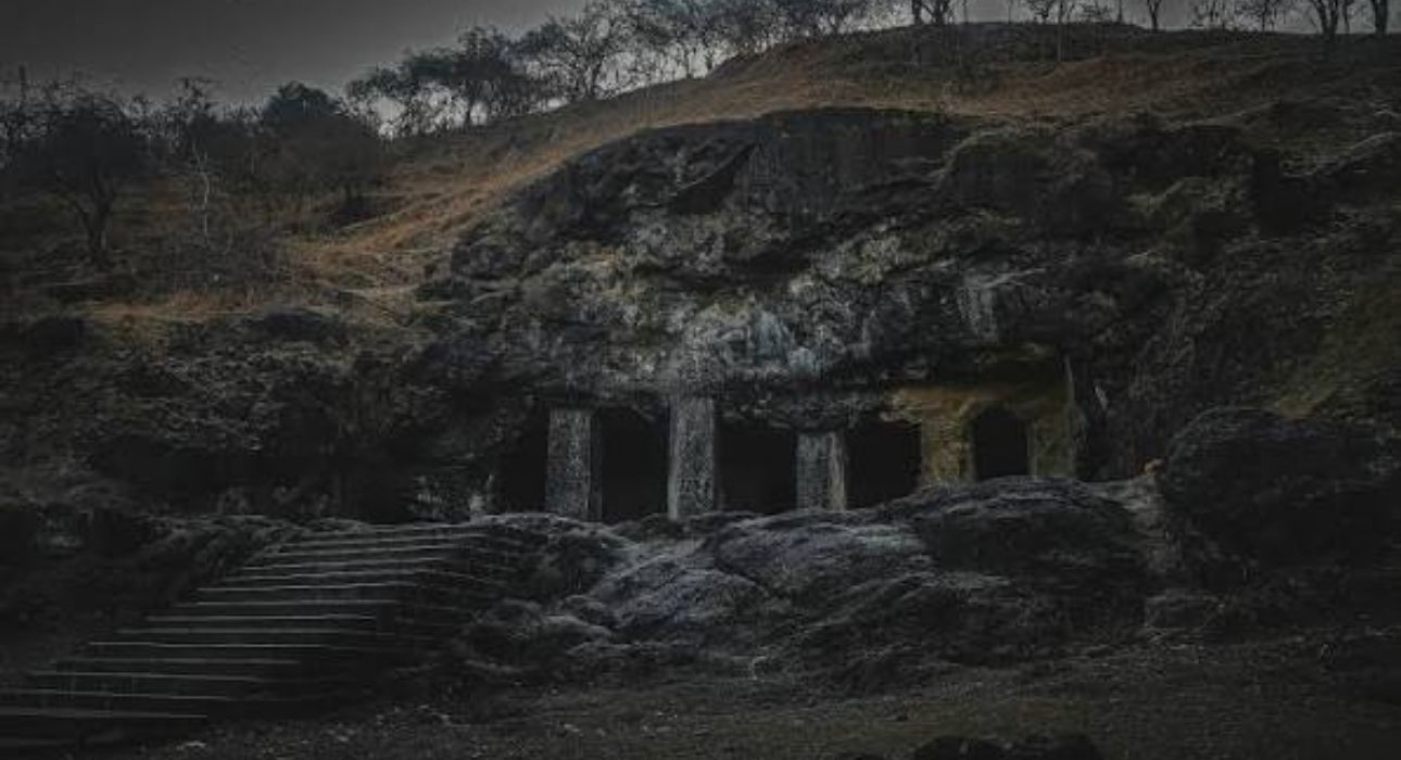 Timeless Caves Trails - Mumbai to Aurangabad